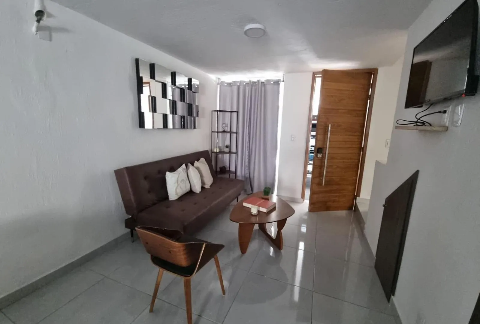 Parque Metropolitano, Galerias, La Perla, Akron, Atlas Chapalita Guadalajara Holiday home